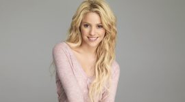 Penyanyi Shakira  Sempat Menghebohkan Publik